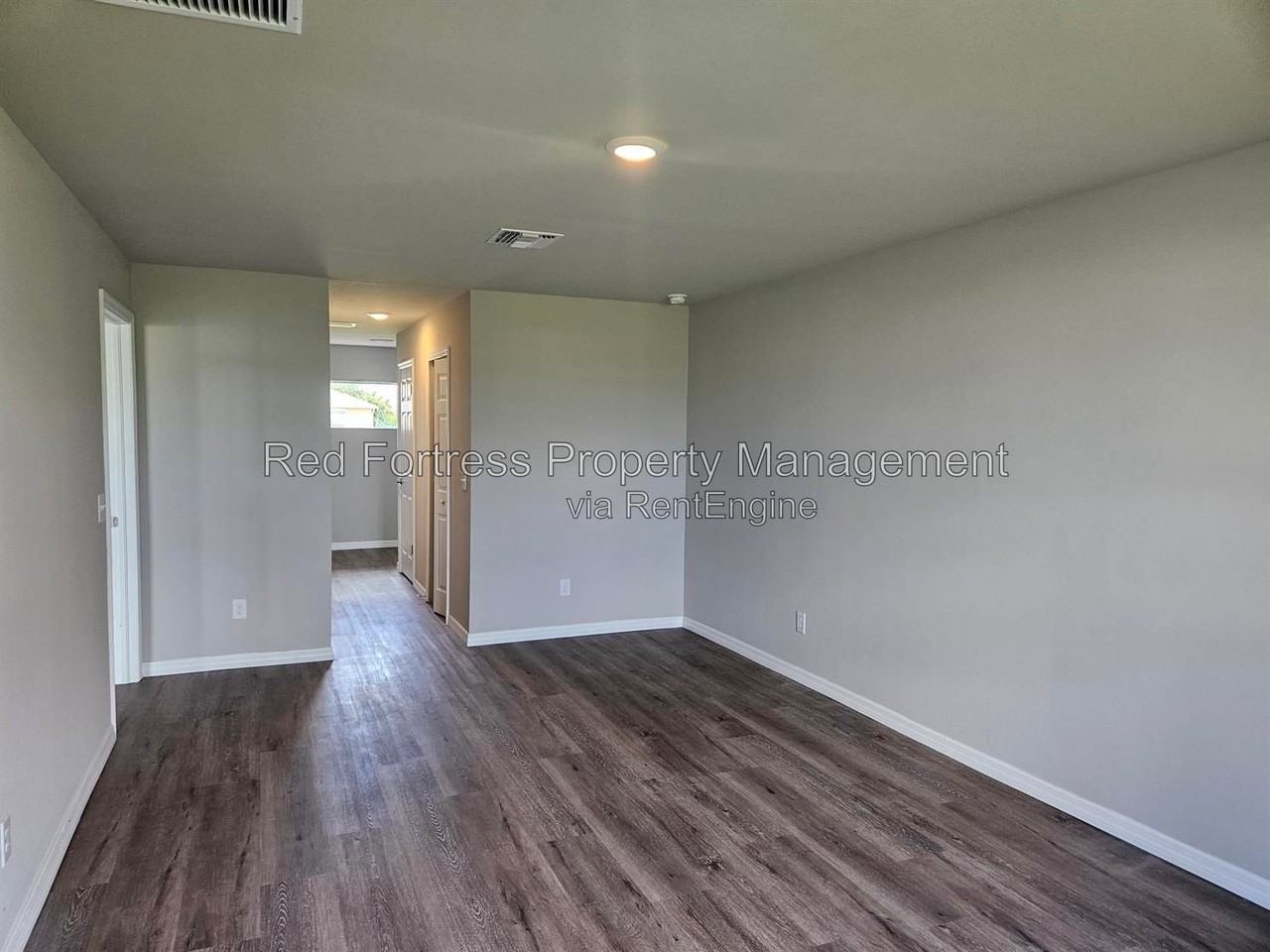 2300 Nw 9th Ave - Photo 3 of 13