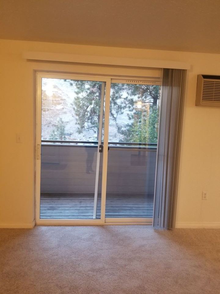 Cherry Apartments - Photo 7 of 47
