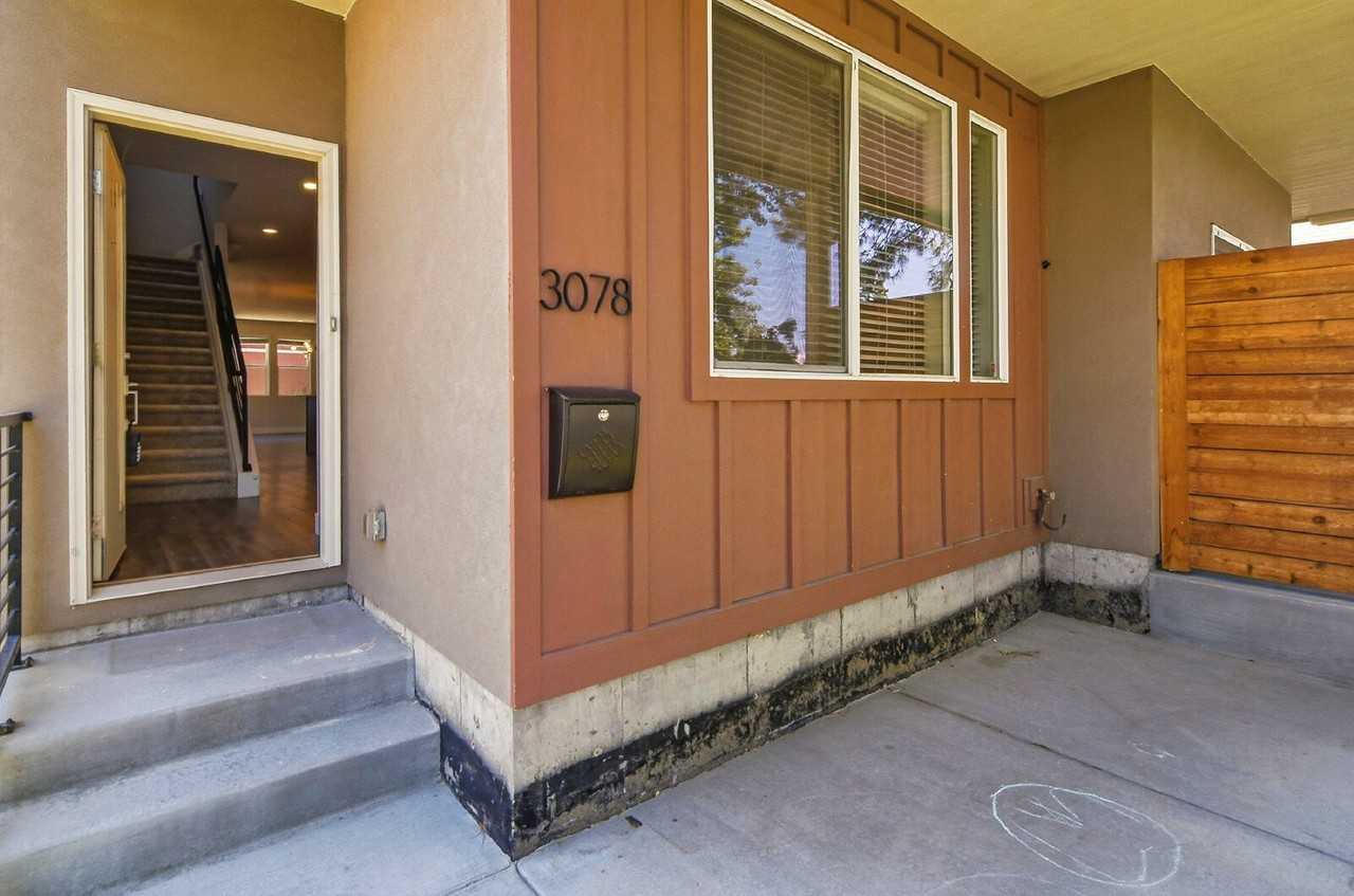 3078 S Lincoln St - Photo 3 of 48