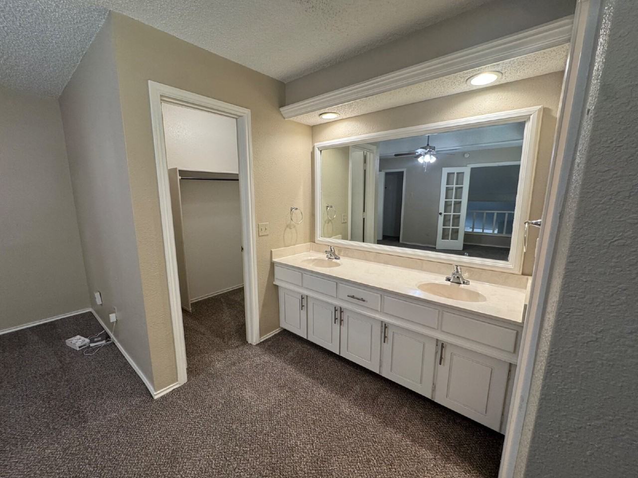 6804 Frankford Ave - Photo 7 of 9