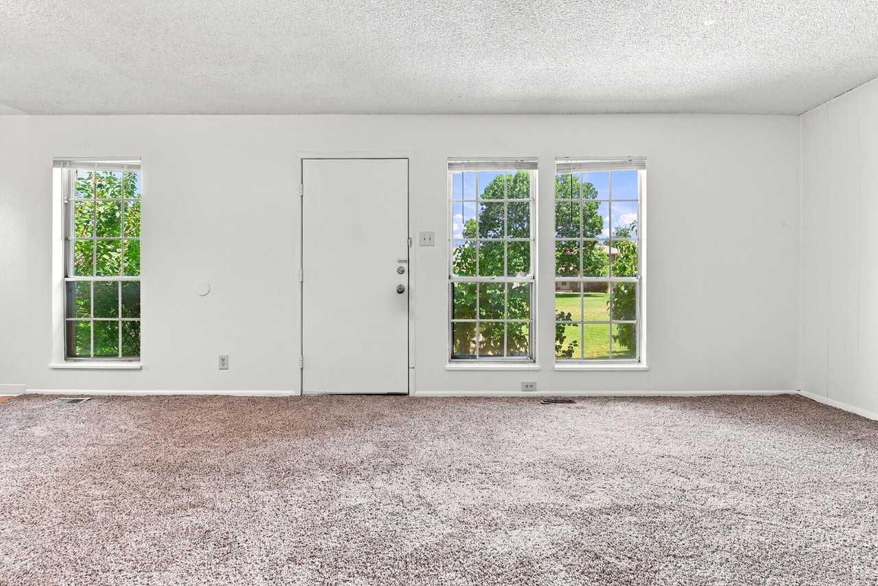 1225 S Oneida St #217 - Photo 4 of 28