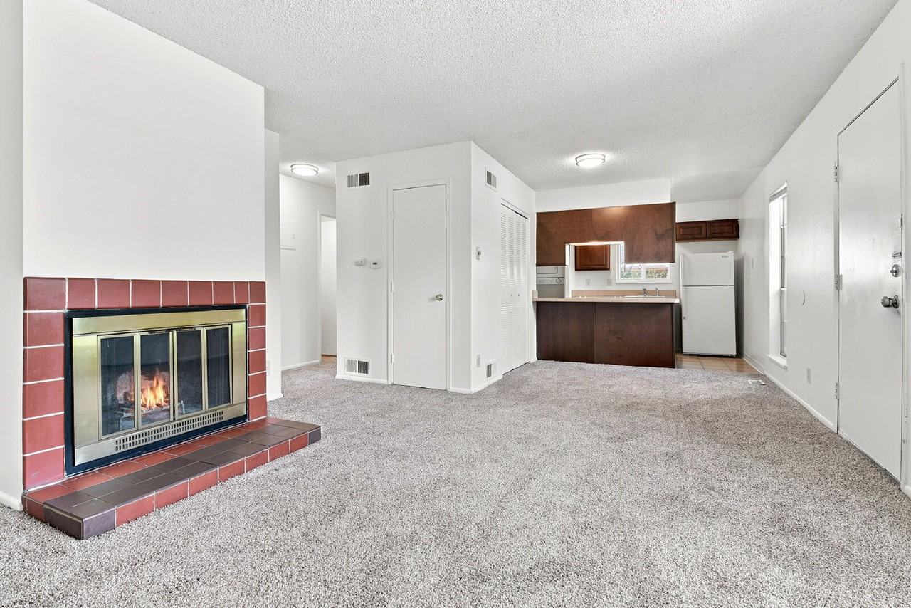 1225 S Oneida St #217 - Photo 5 of 28