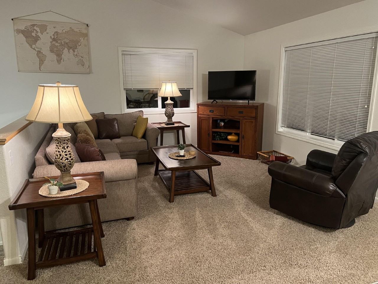 127 Mulberry Loop Ne - Photo 3 of 12