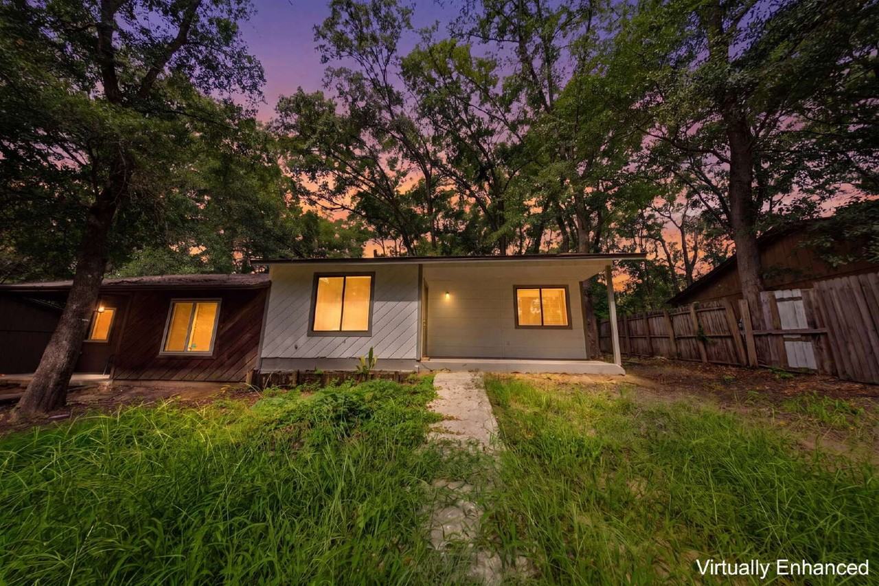 1824 Seay Ct - Photo 2 of 22