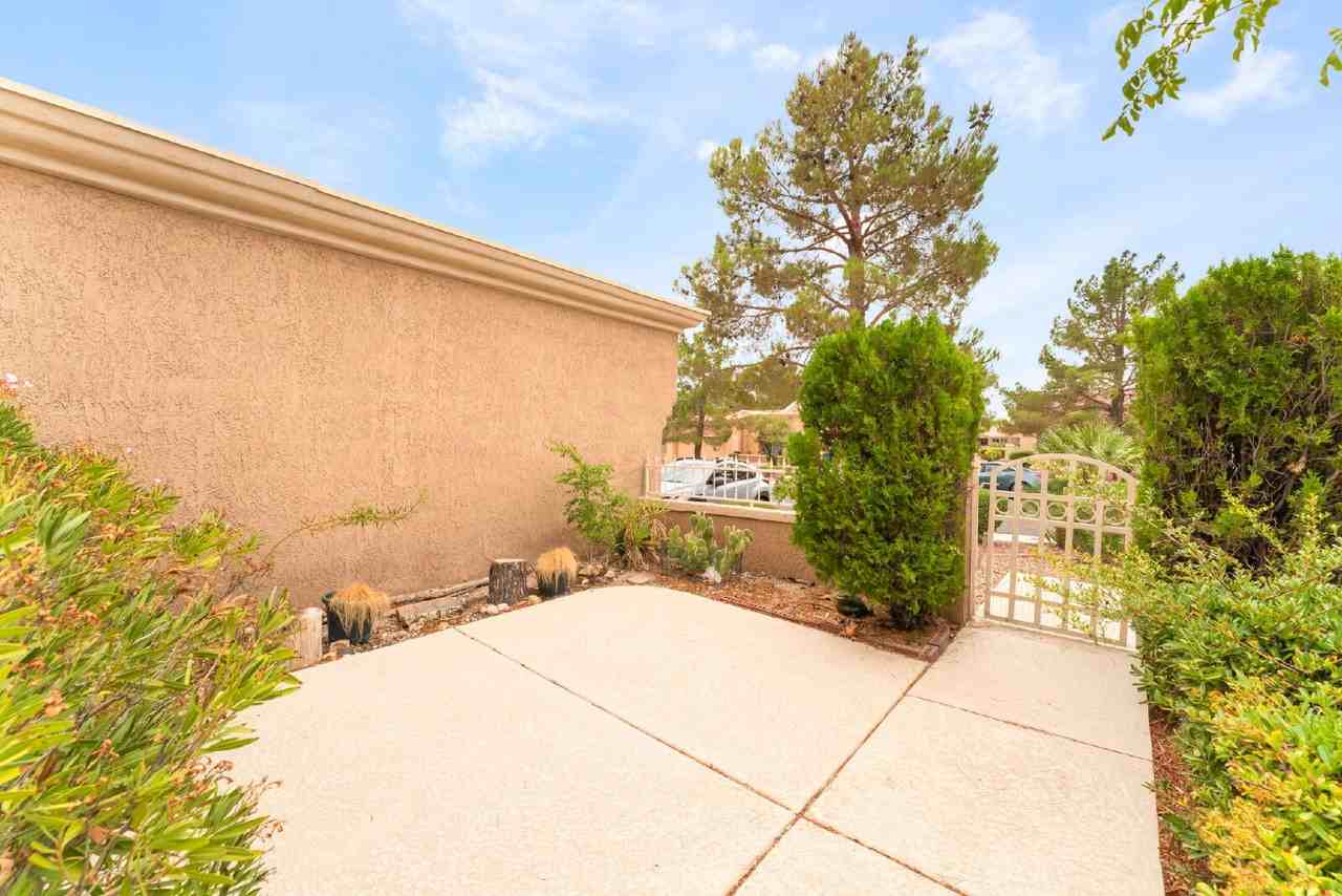 9356 Villa Ridge Dr - Photo 6 of 39