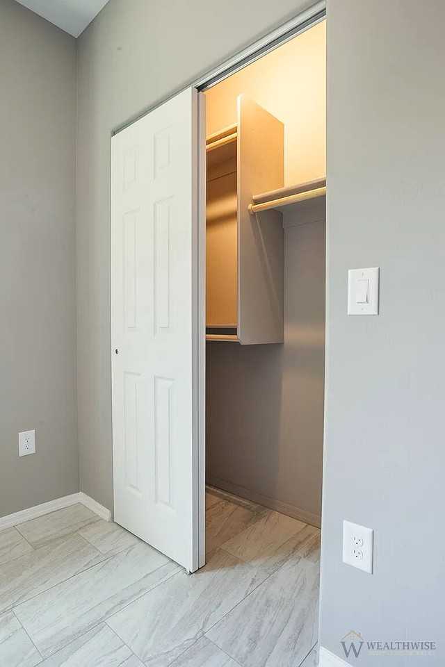1349 W Hualpai Rd Unit 2 - Photo 6 of 25