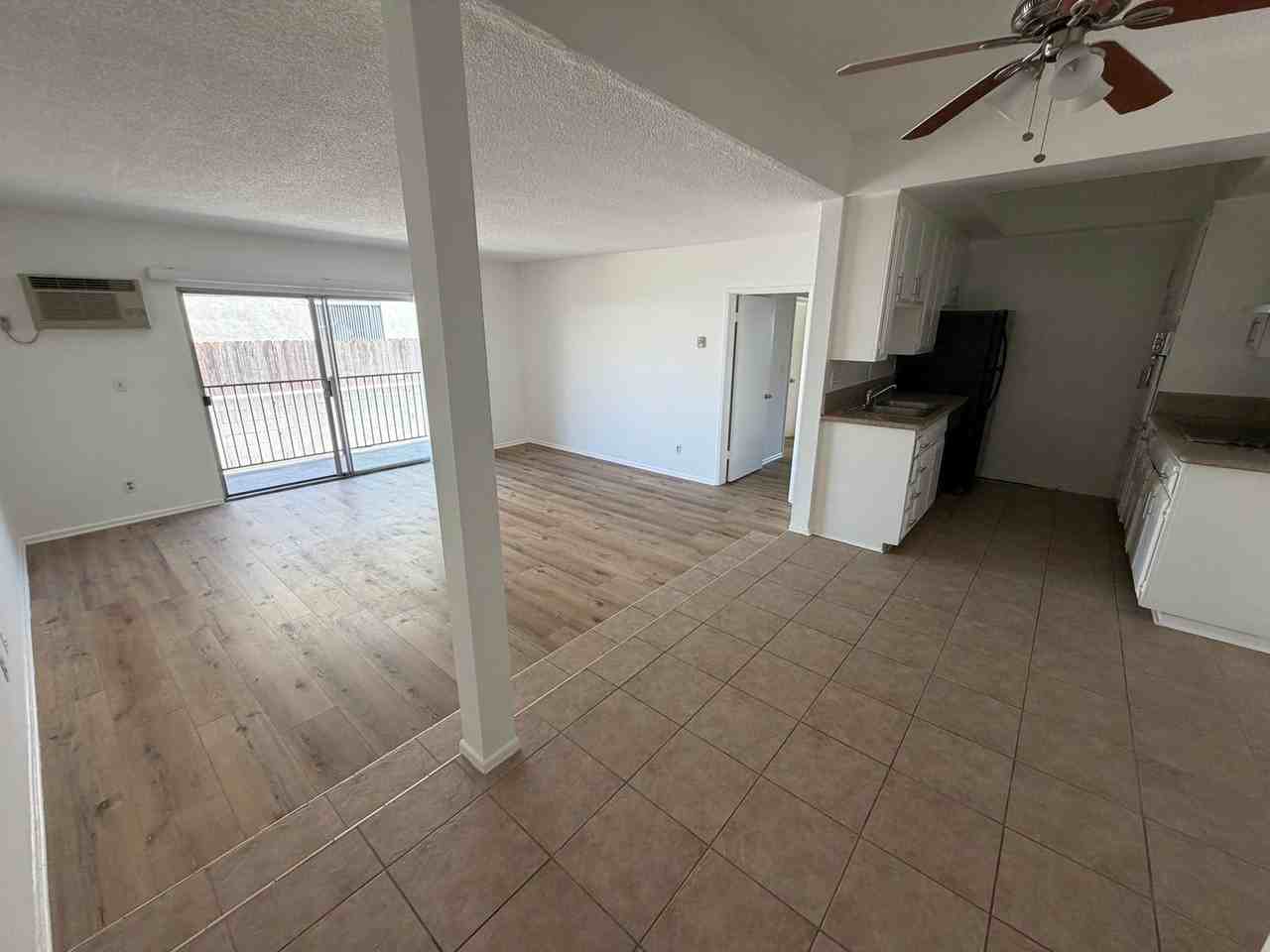 820 S.KINGSLEY DR. - Photo 3 of 22