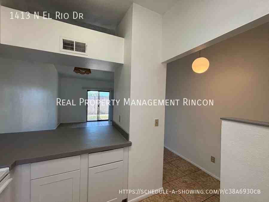 1413 N El Rio Dr - Photo 3 of 11