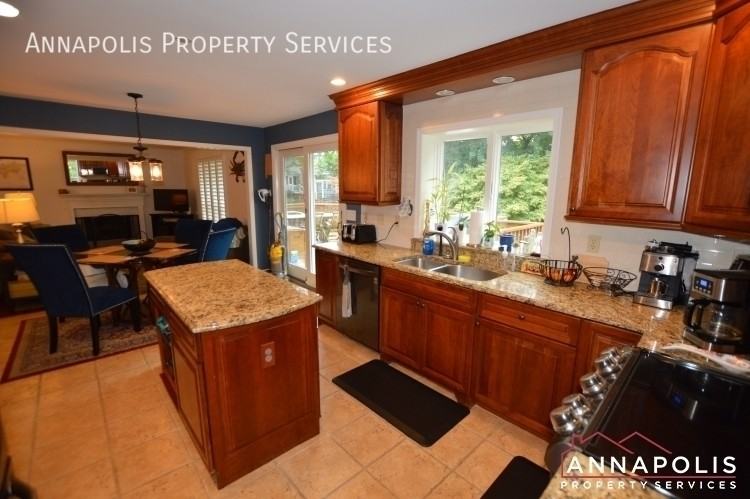 314 Rosslare Dr - Photo 4 of 37