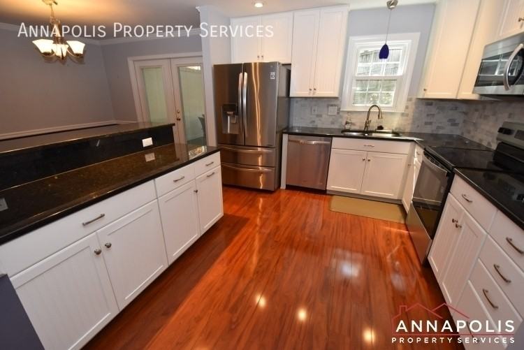 364 Ellenham Ct - Photo 6 of 34
