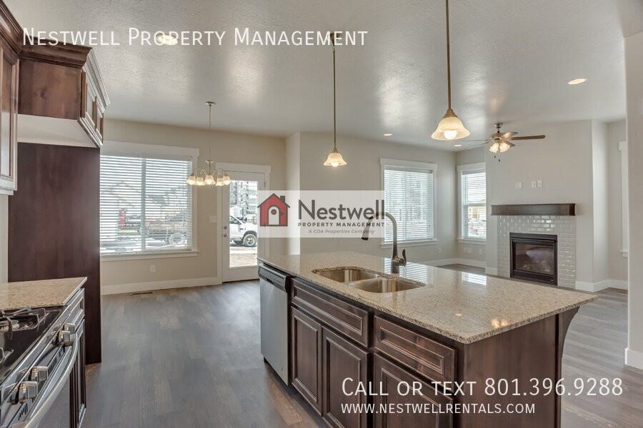 4218 W Juniper Shade Dr - Photo 4 of 20