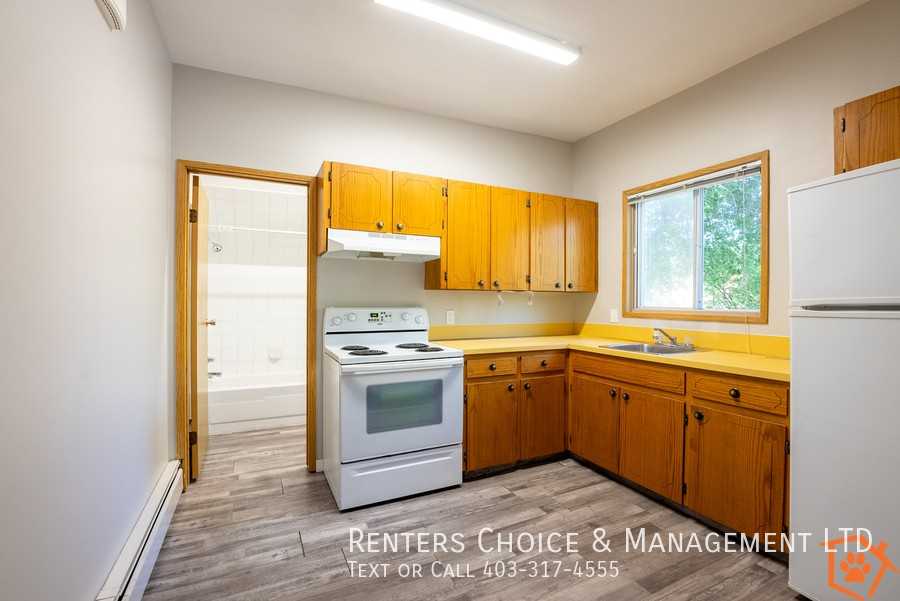 506B 4-506b 6 Ave Se - Photo 3 of 9