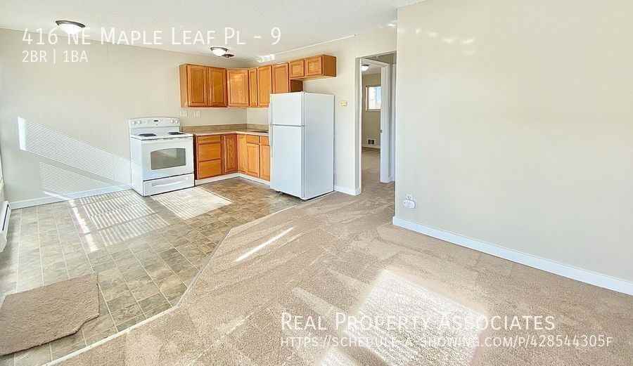 416 Ne Maple Leaf Pl #9 - Photo 4 of 13