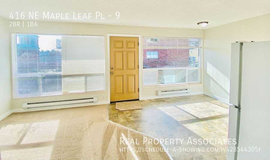 416 Ne Maple Leaf Pl #9 - Photo 6 of 13