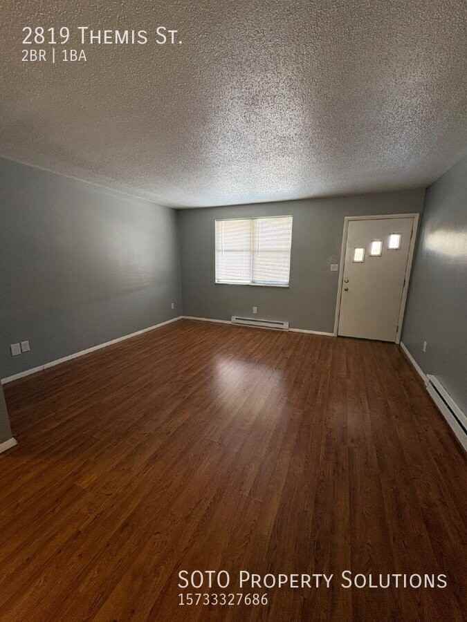 2819 Themis St - Photo 2 of 10