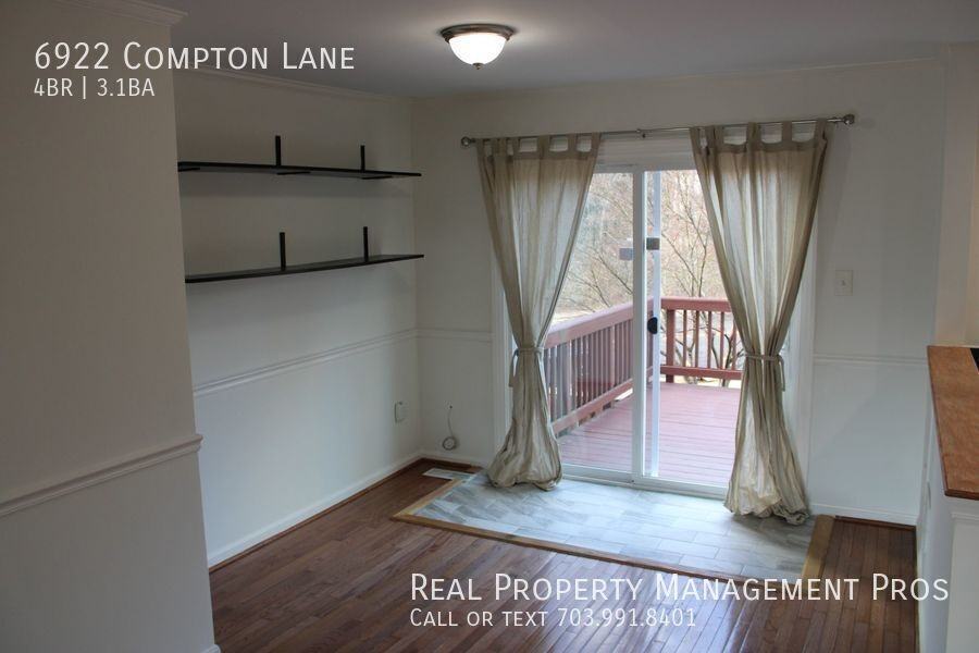 6922 Compton Ln - Photo 7 of 22