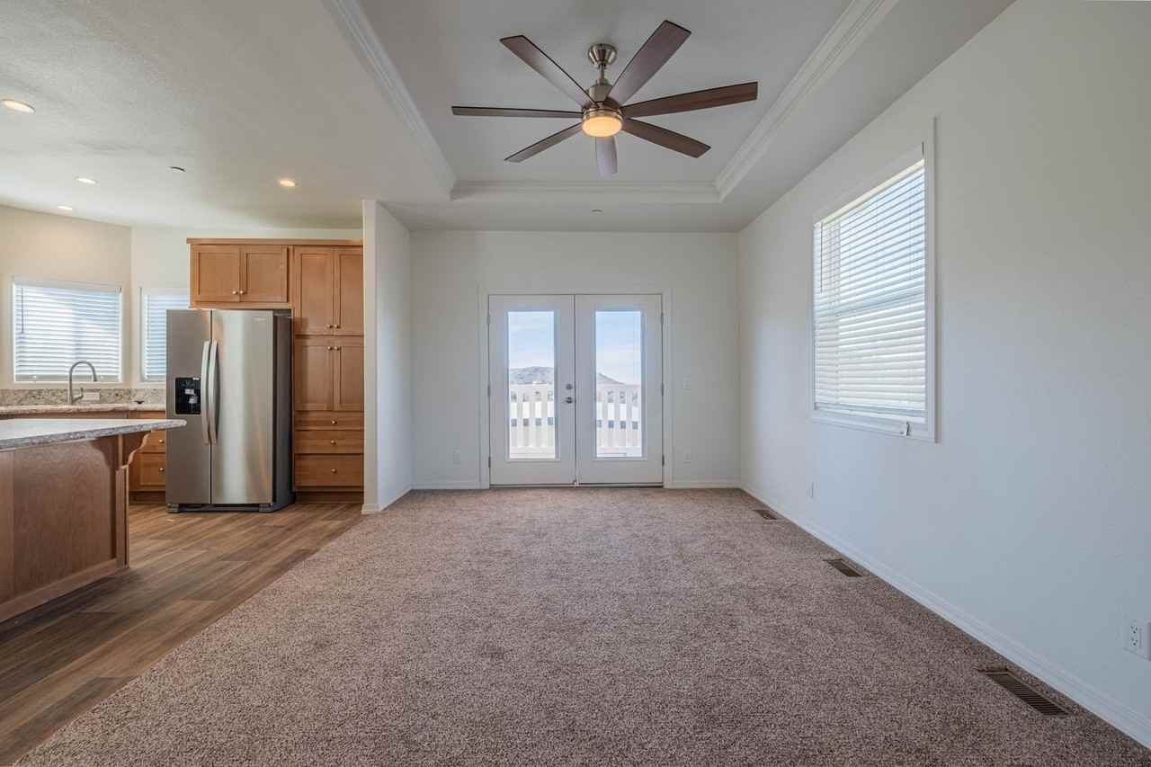1132 Old Mountain View Rd - Photo 5 of 32