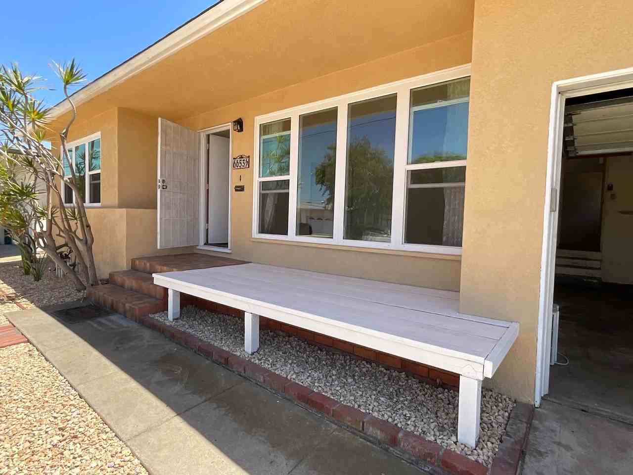 6653 Julie St - Photo 2 of 27