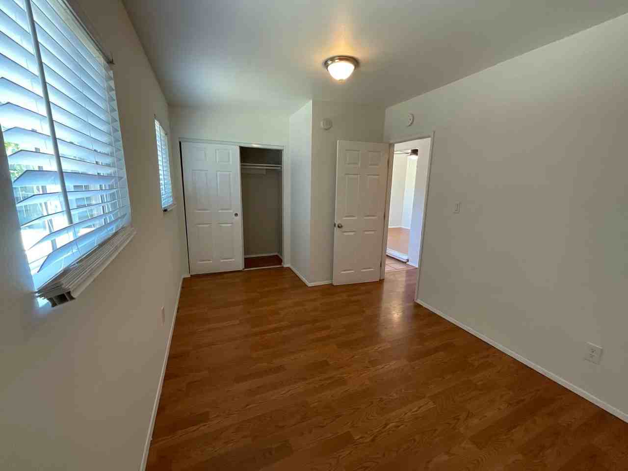 6653 Julie St - Photo 7 of 27