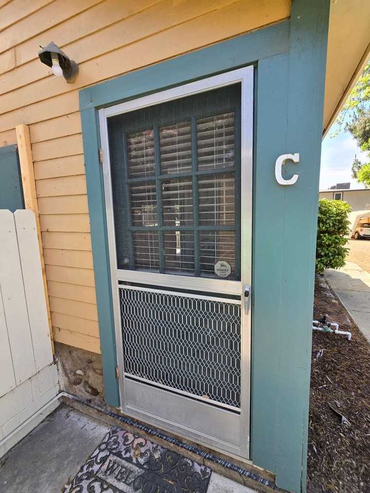 1662 S Juniper St #C - Photo 7 of 22