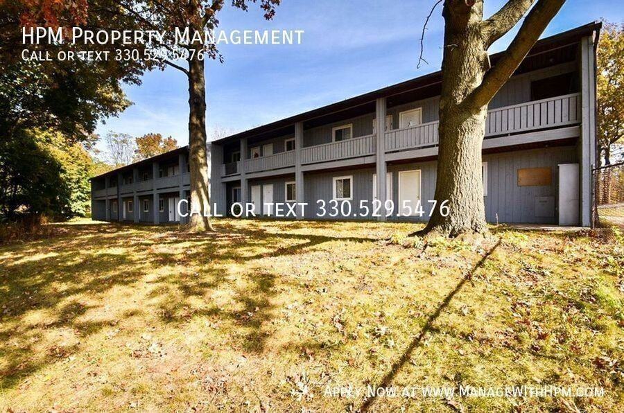 82 1st St Se #11 - Photo 2 of 22