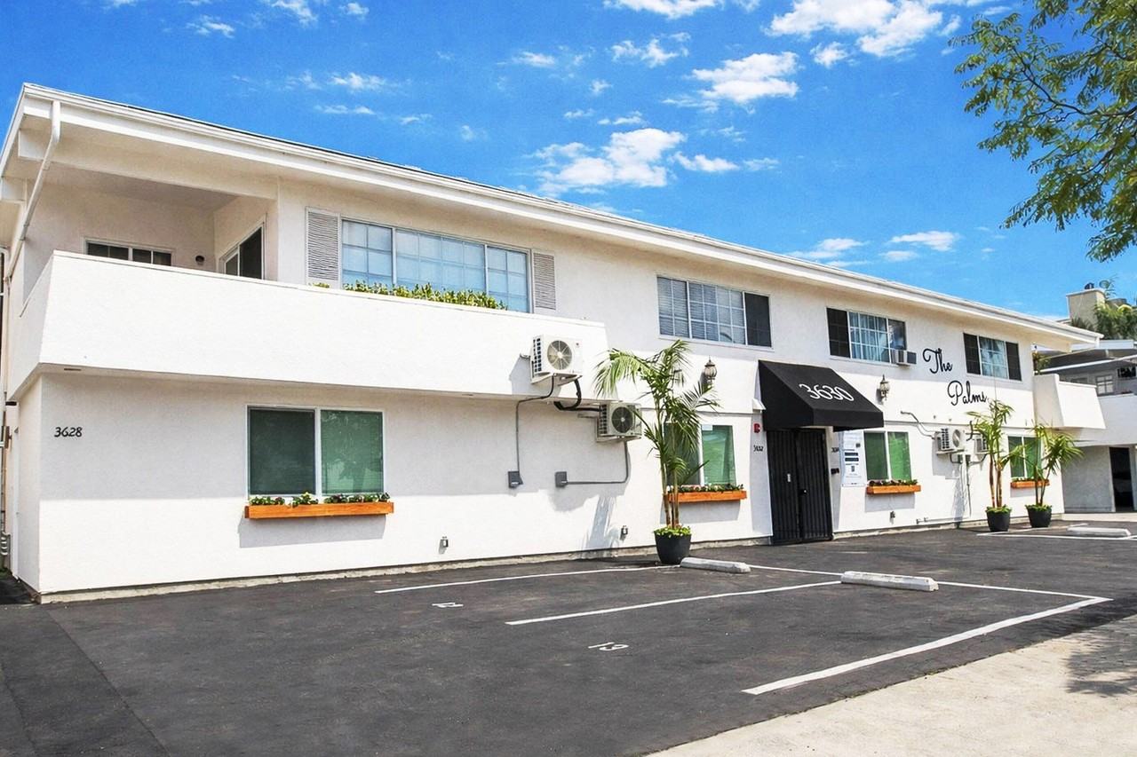 The Palms on Midvale - Photo 2 of 14