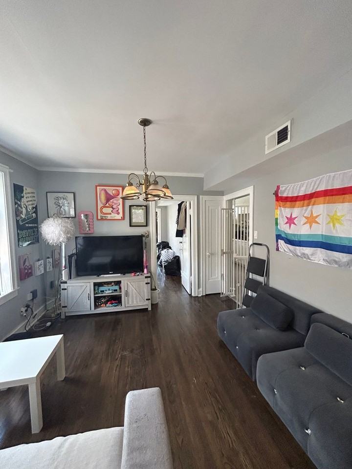 4017 N Mozart St #3 - Photo 3 of 18