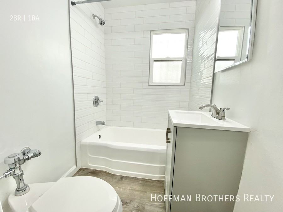1516 Laurel Canyon Blvd #4 - Photo 5 of 8
