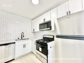 243 S Carondelet St #8 - Photo 1 of 1