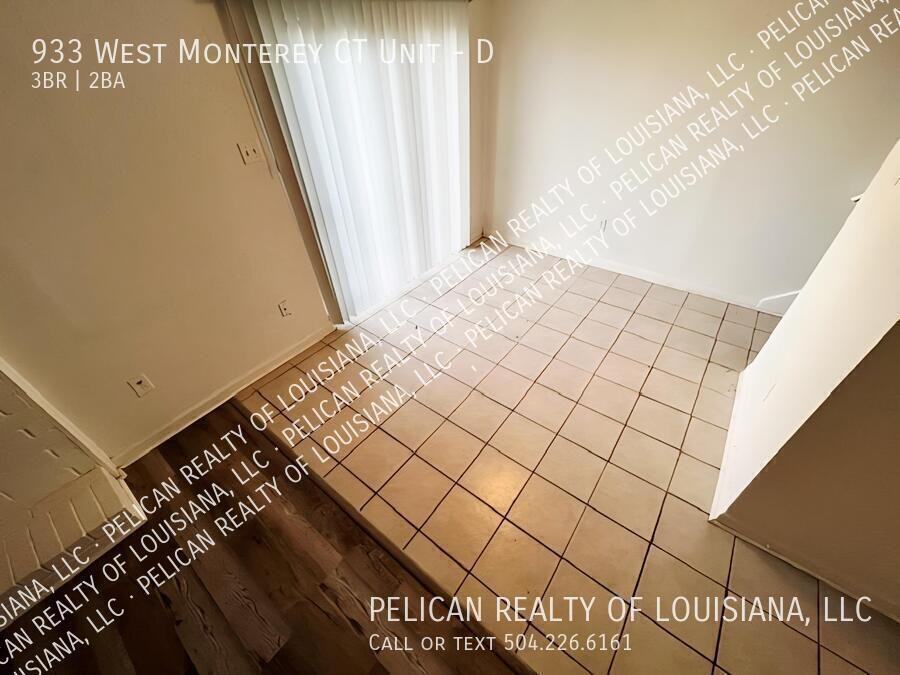 933 W Monterey Ct #D - Photo 2 of 9
