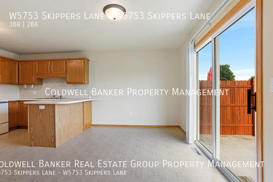 W5753 Skippers Ln - Photo 5 of 14