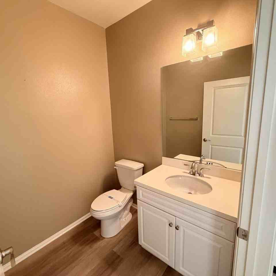 6386 Pegasus Ct - Photo 3 of 22