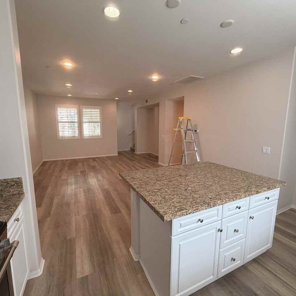 6386 Pegasus Ct - Photo 6 of 22