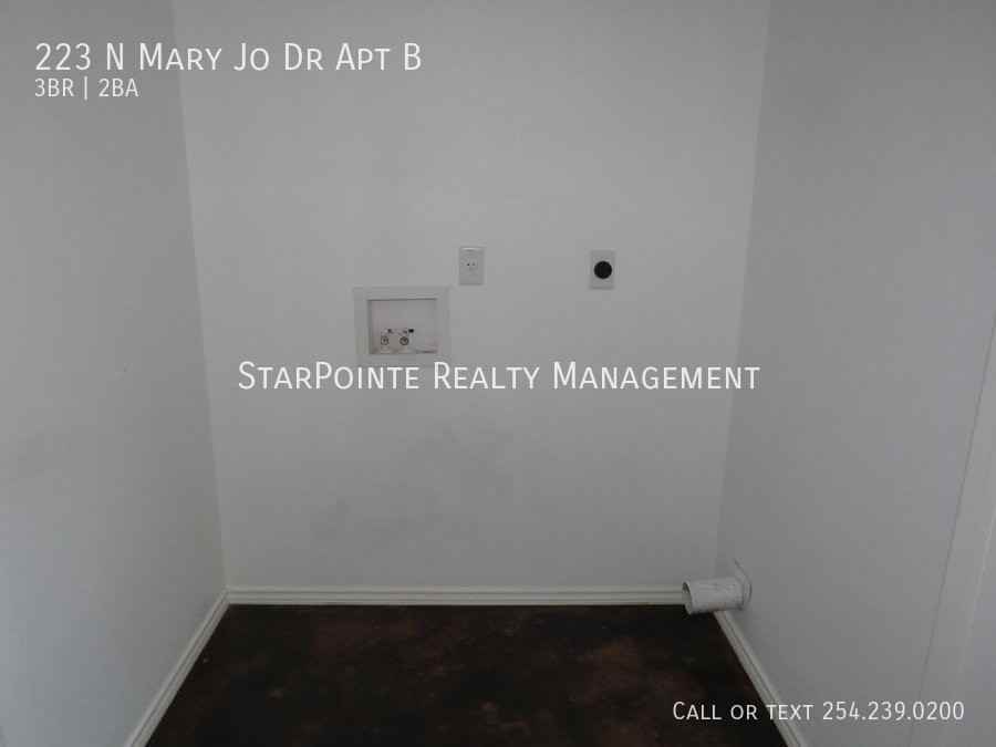223 N Mary Jo Dr Unit B - Photo 6 of 15