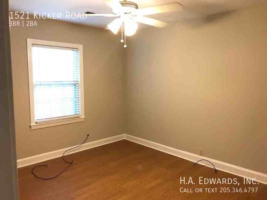 1521 Kicker Rd - Photo 6 of 10