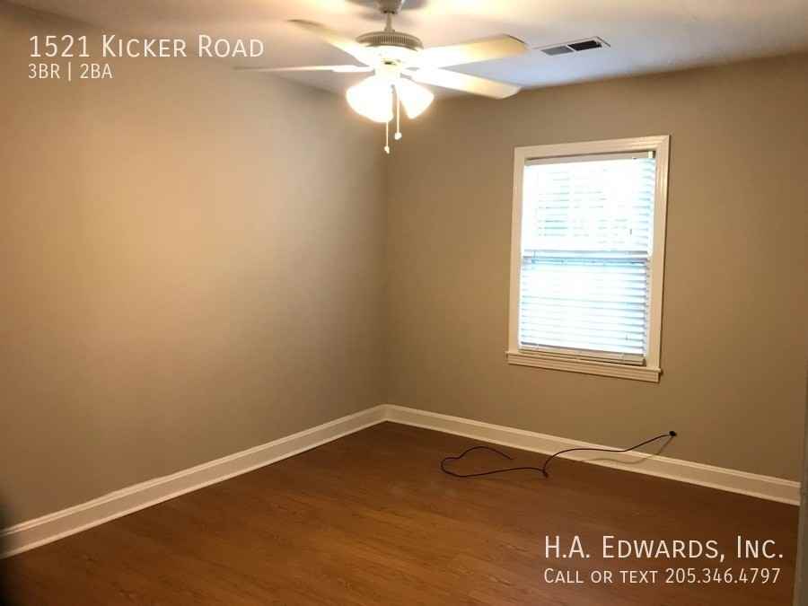 1521 Kicker Rd - Photo 7 of 10