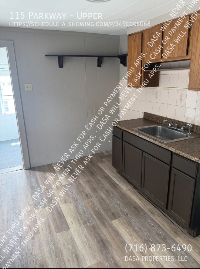 115 Parkway - Photo 5 of 8