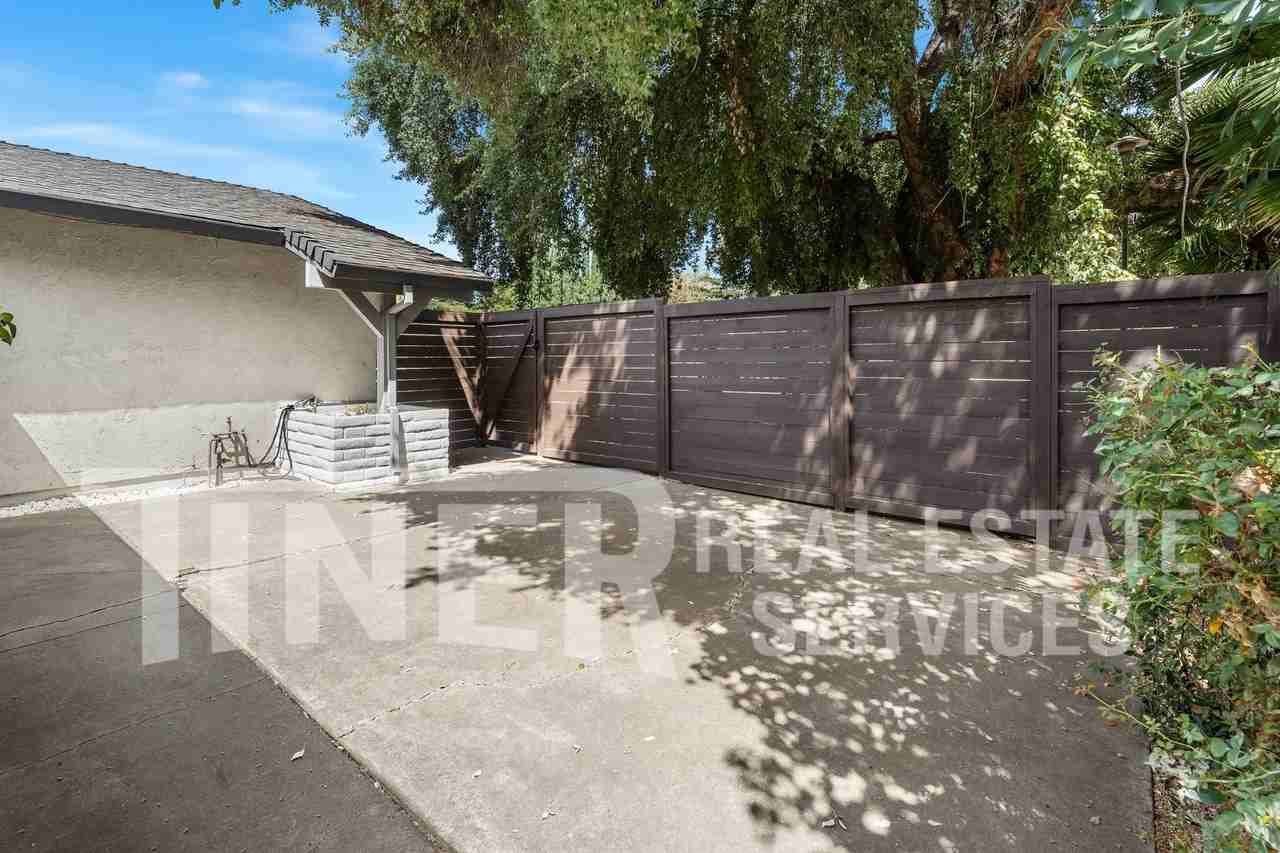 15 La Sara Ct - Photo 6 of 23