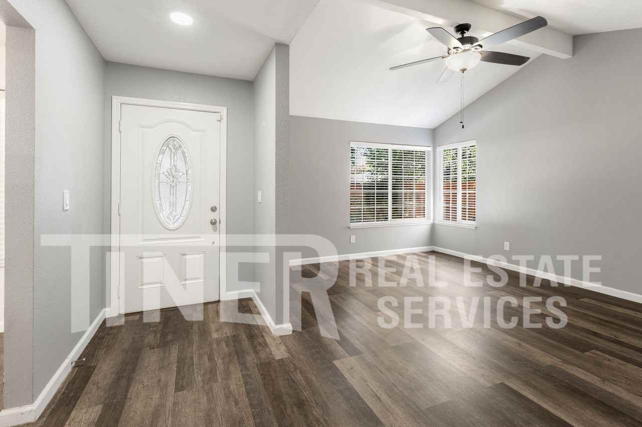 15 La Sara Ct - Photo 7 of 23