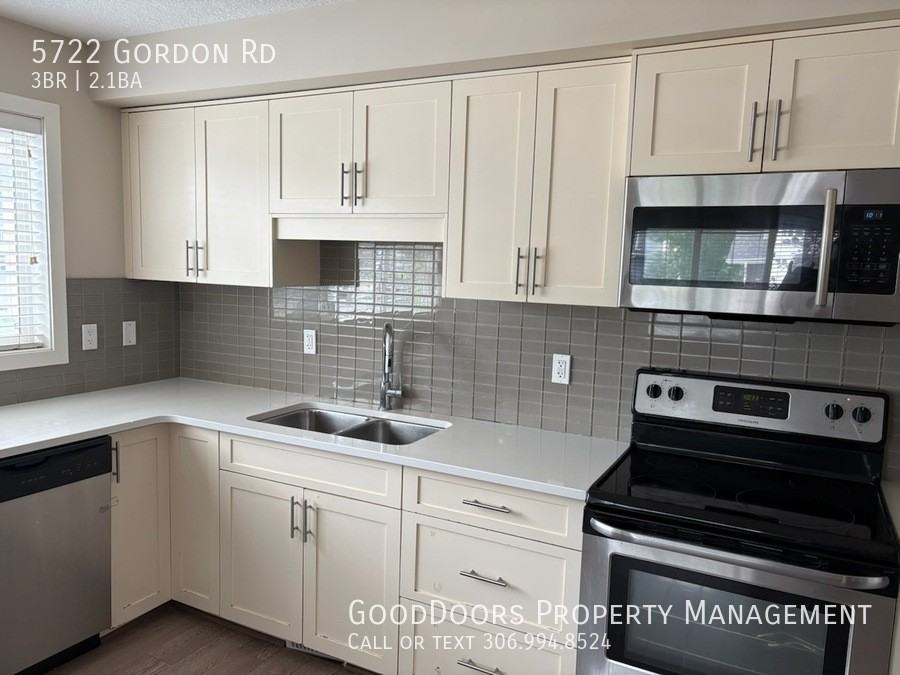 5722 Gordon Rd - Photo 3 of 28