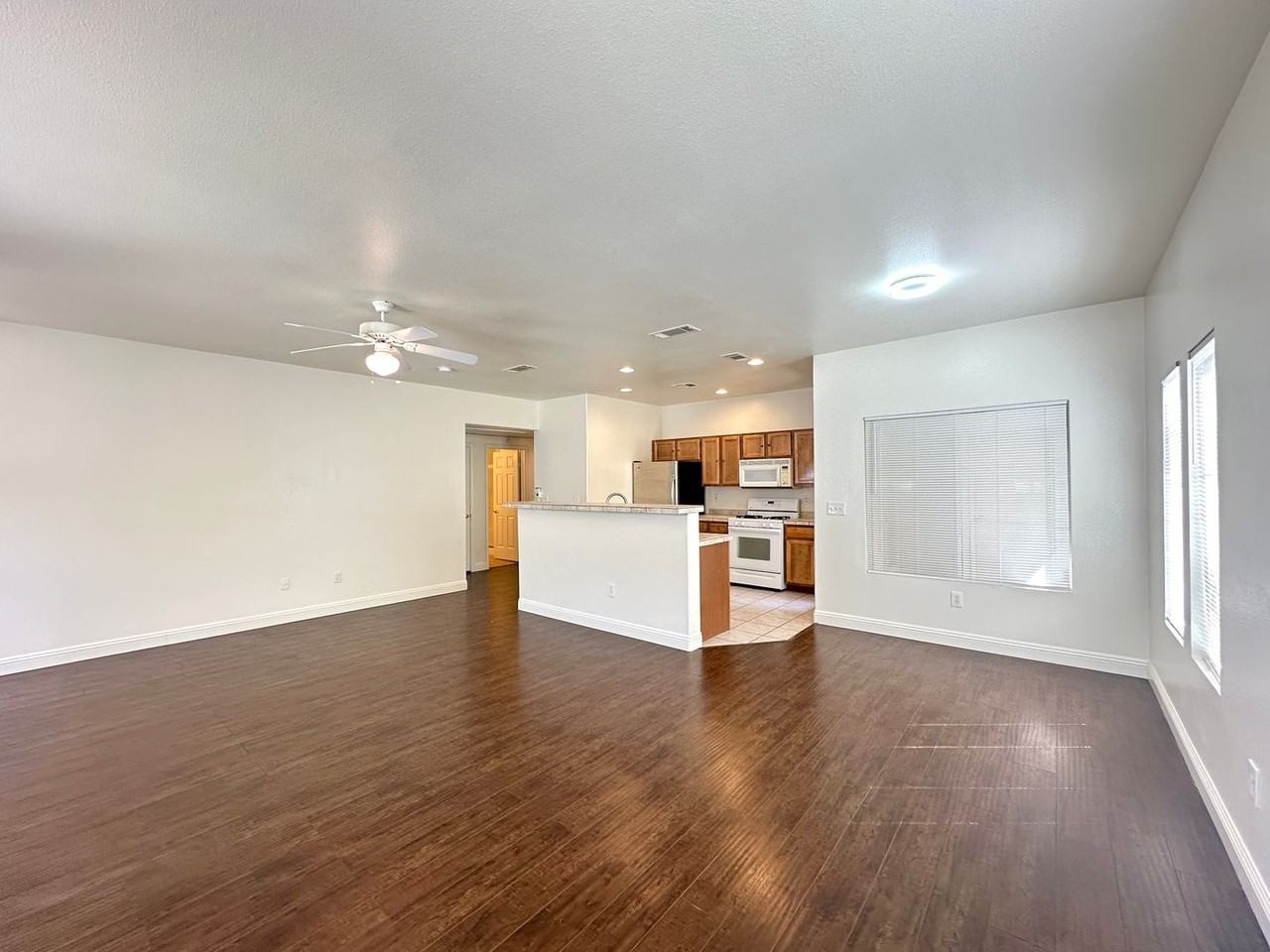 1501 Cardinal Peak Ln #202 - Photo 4 of 17