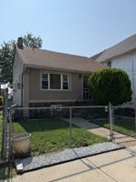 featured image of 333 E 25th St #2