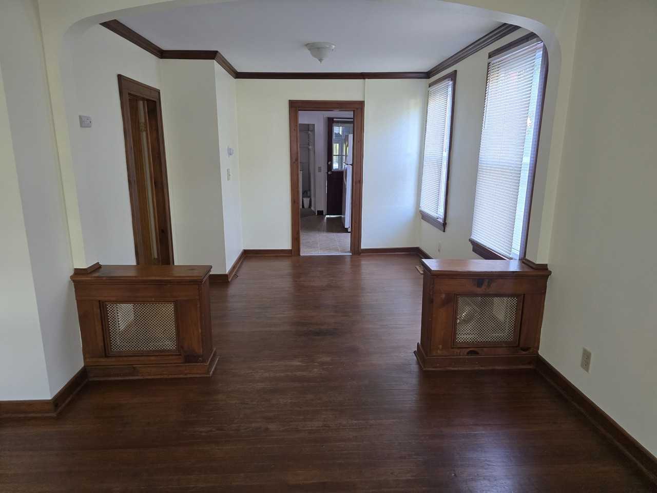 185 Ford Ave #1 - Photo 2 of 14