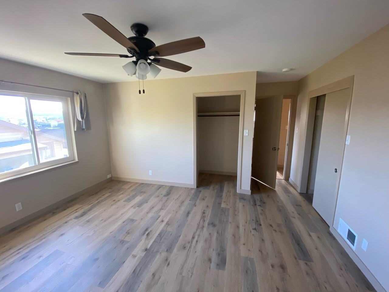561 Miller Ave #NA - Photo 6 of 12