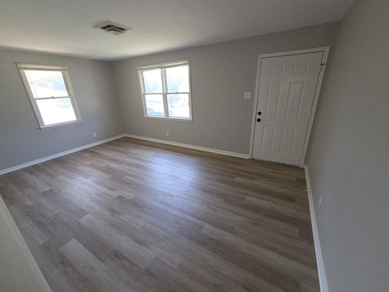 9221 Kathlyn Dr #NA - Photo 4 of 12