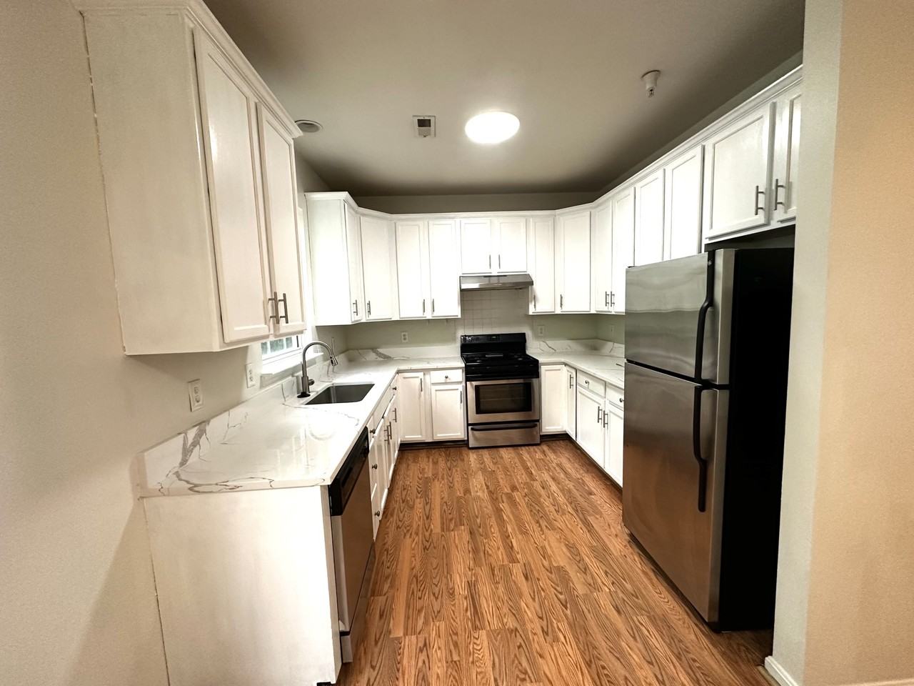 12921 Woodcutter Cir #107 - Photo 2 of 20