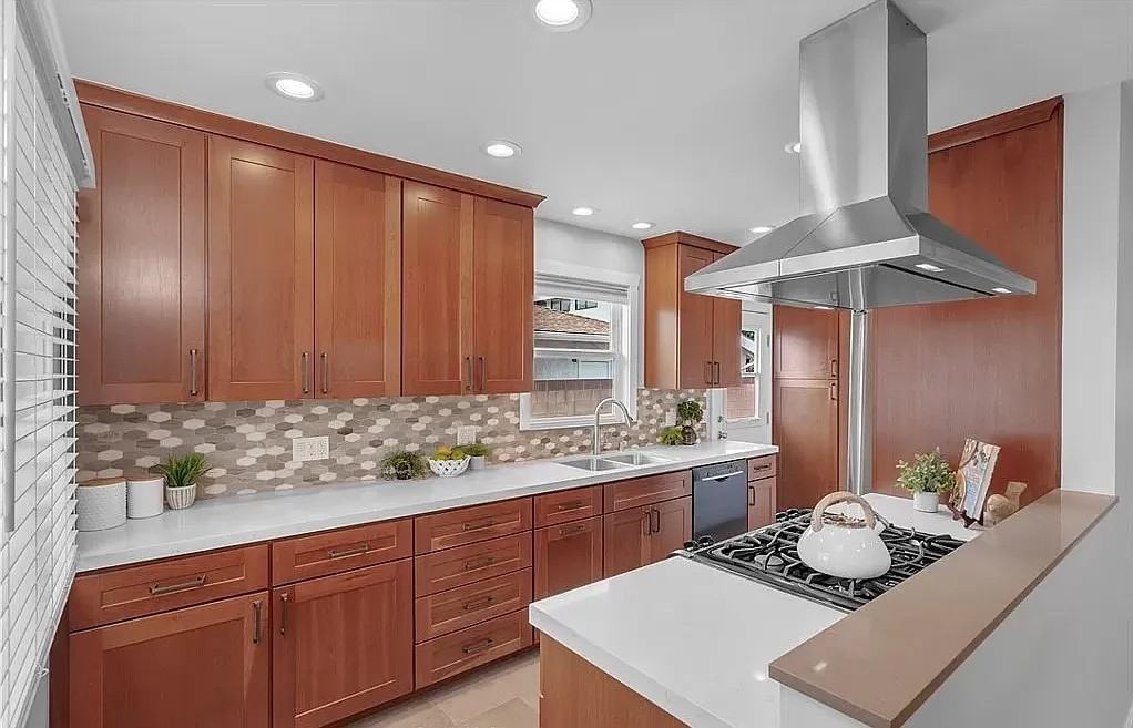 2427 W 239th St #NA - Photo 6 of 20