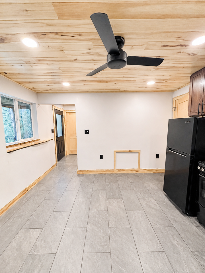 231 Rosebud Rd #B - Photo 5 of 22