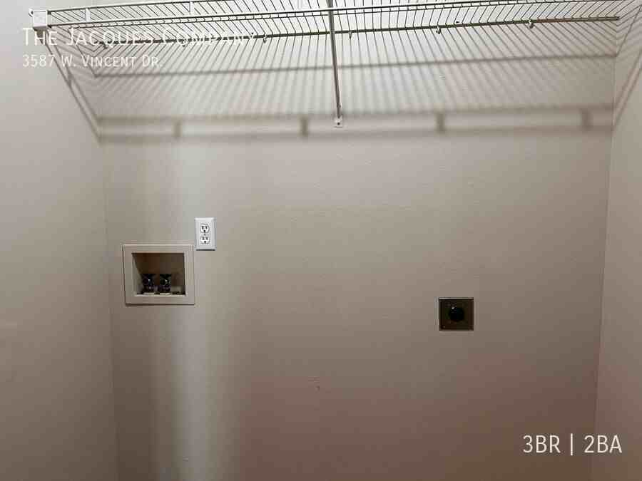 3587 W Vincent Dr - Photo 3 of 14