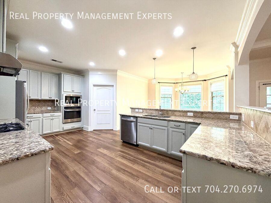 9416 Scorpio Ln - Photo 4 of 27